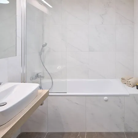 Apartman Luxury Penthouse - Castle View, Terrace, Center *