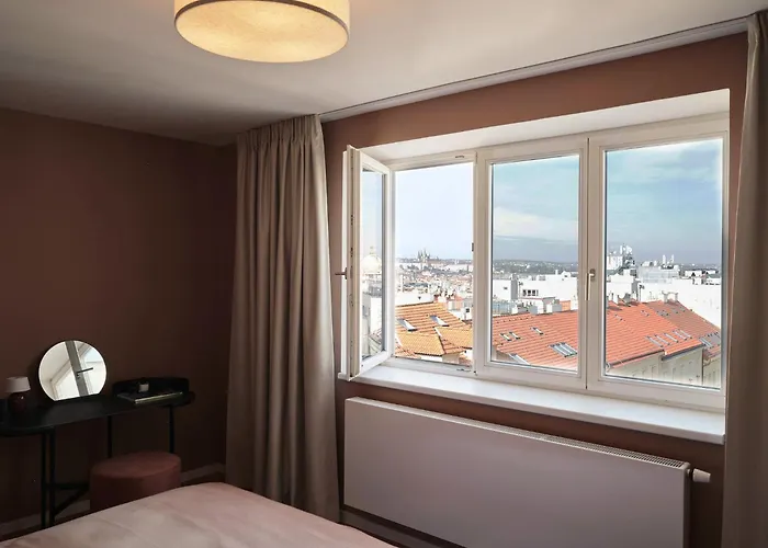 Luxury Penthouse - Castle View, Terrace, Center Apartman Prága